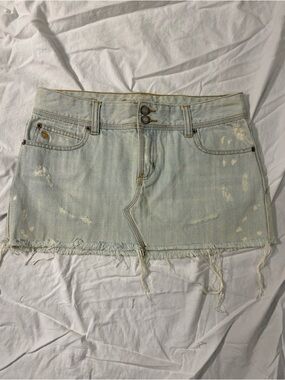 Vintage Y2K Abercrombie & Fitch Light Wash Frayed Destroyed Denim Mini Skirt